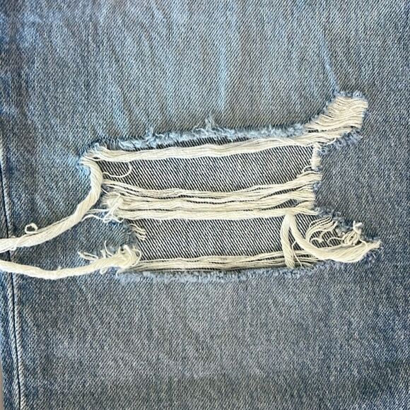 NWT BLANK NYC Baxter Rib Cage Jean With Ripped Knee Size 31 - Picture 12 of 16